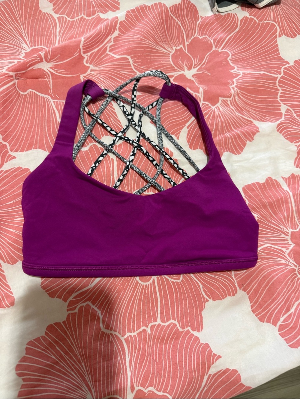 Woman’s size 4 lululemon purple Sports Bra with Patterned Crisscross Straps